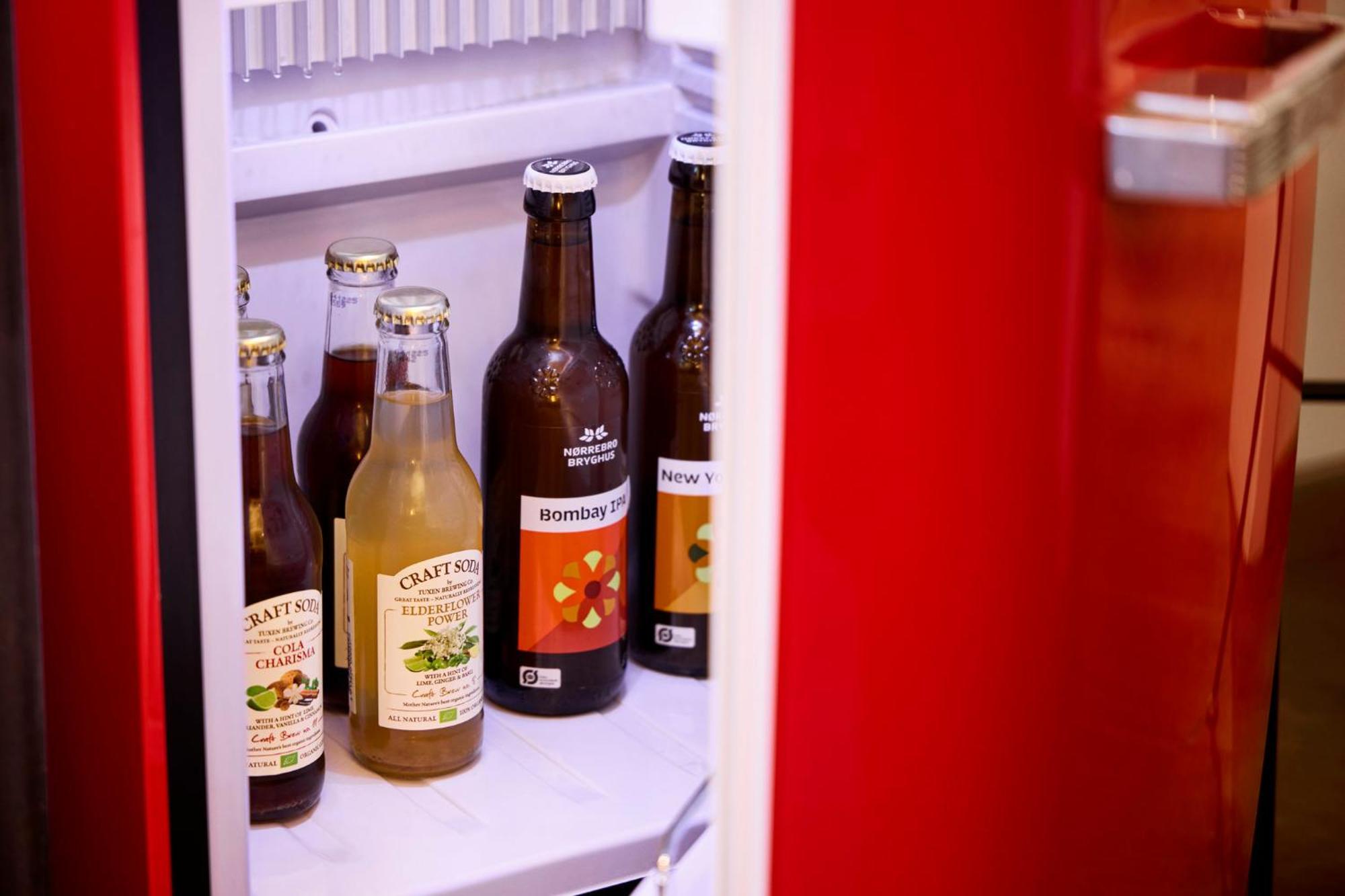 Manon Les Suites Guldsmeden Copenhagen Exterior photo Beer in a refrigerator