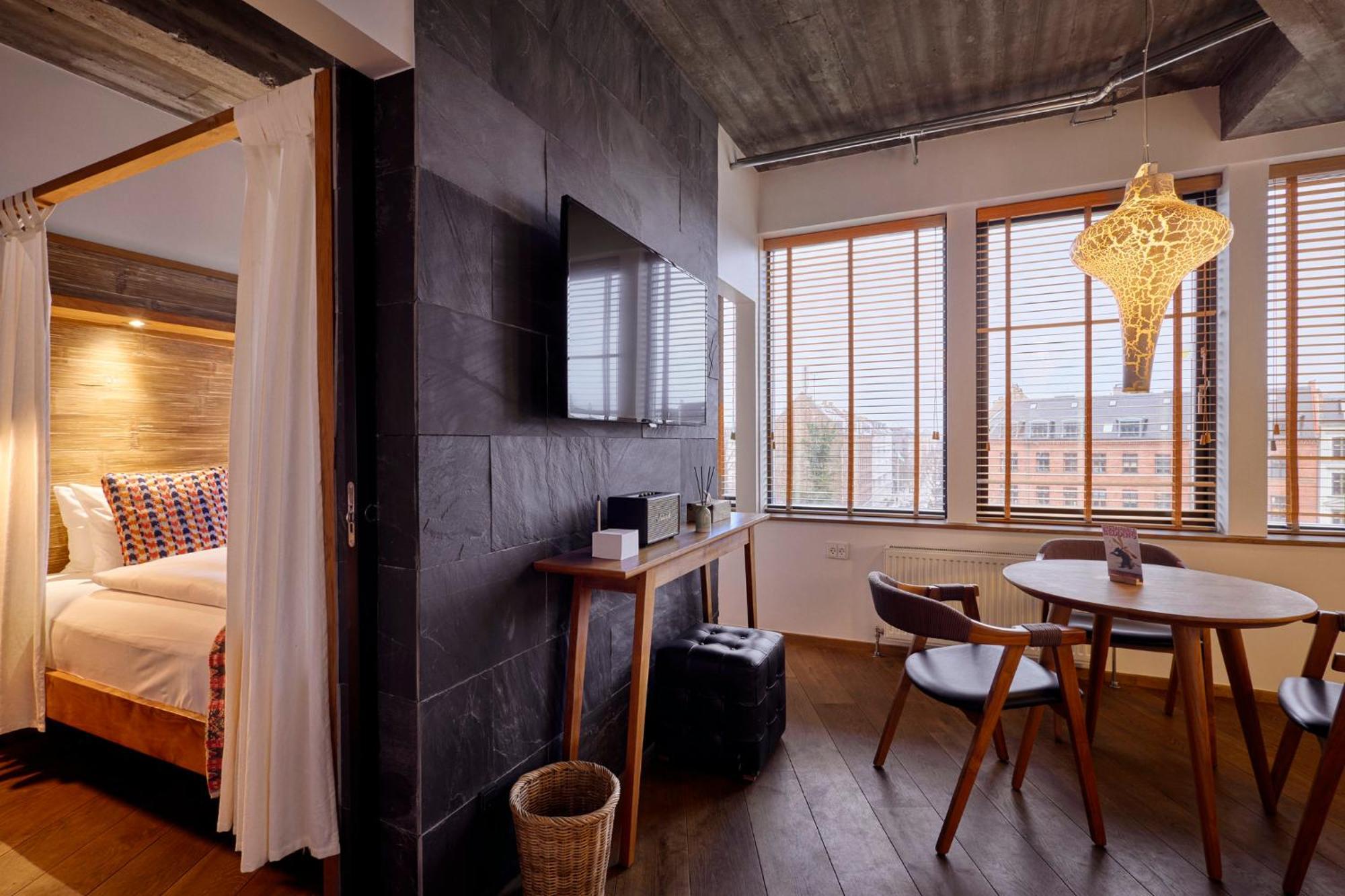 Manon Les Suites Guldsmeden Copenhagen Exterior photo A room at the hotel